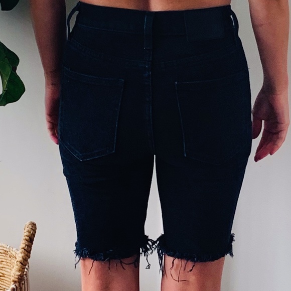 Aritzia shorts - Picture 3 of 3